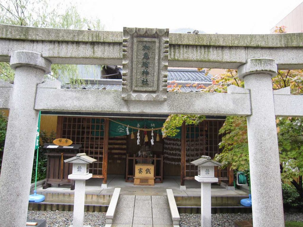 加恵留神社