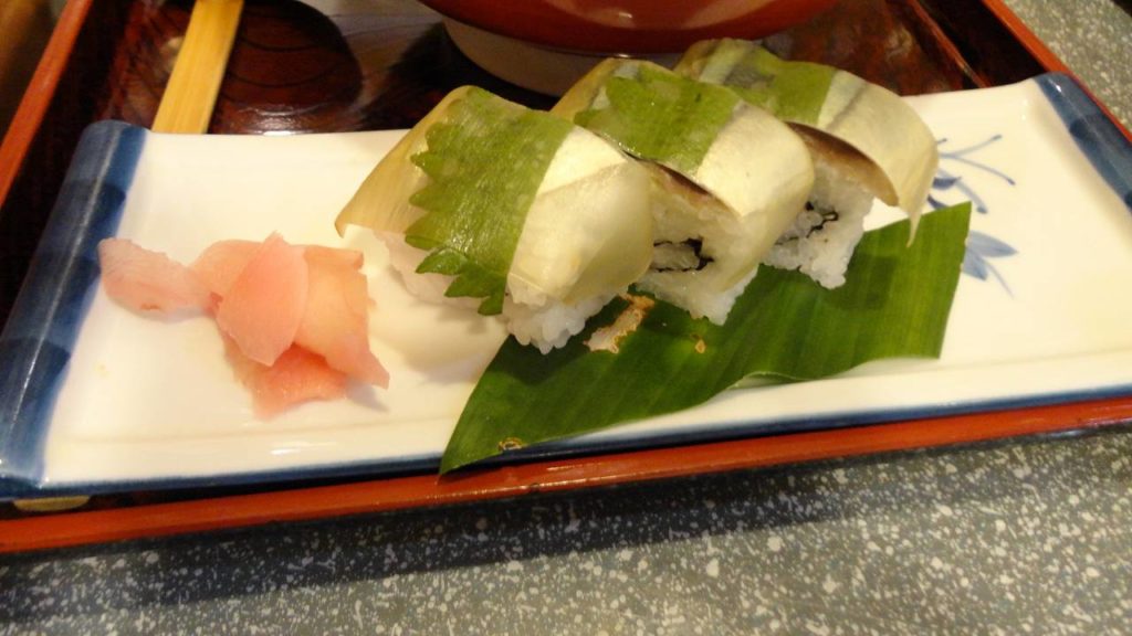 サンマ寿司